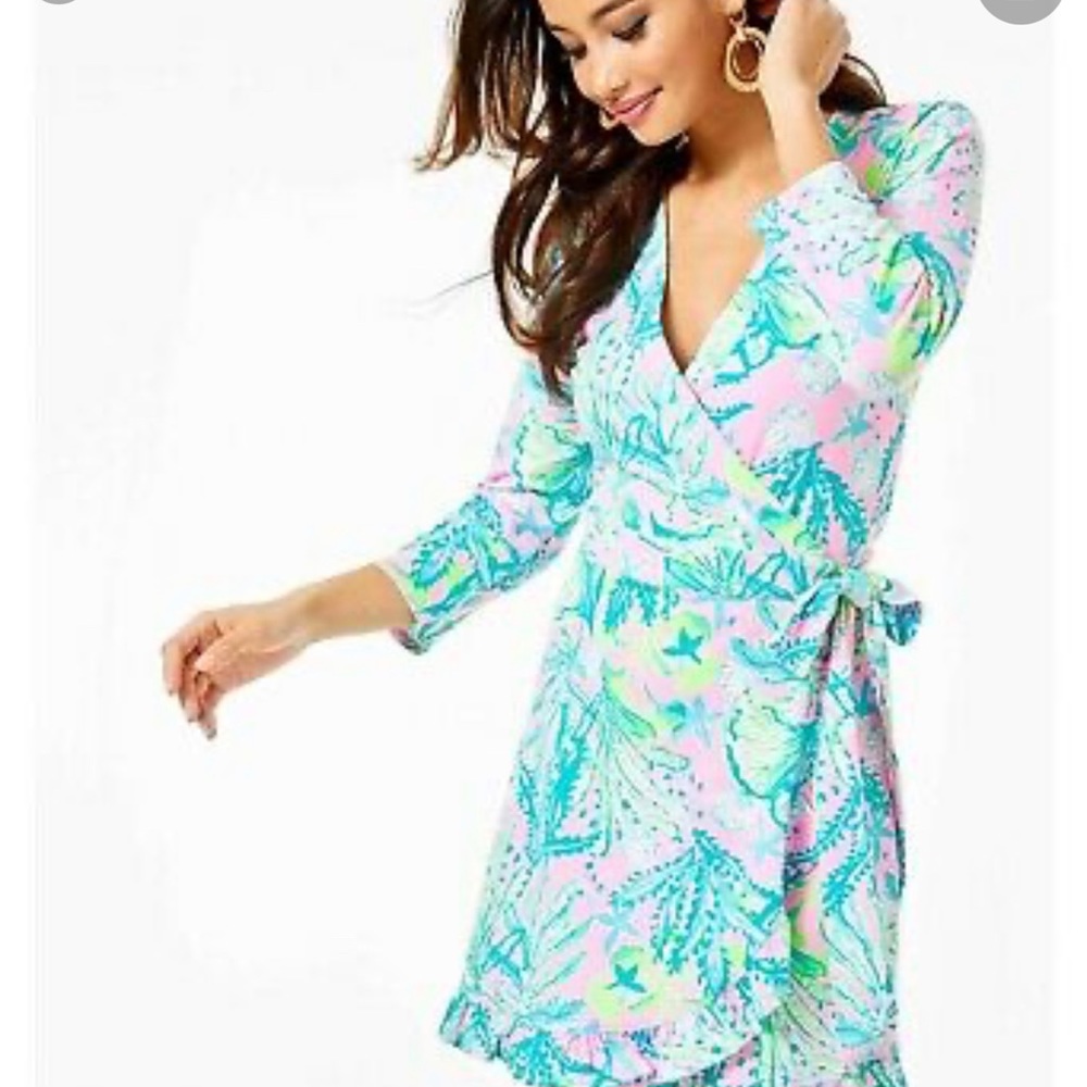 NWT lily romper ! So vibrant and cute !